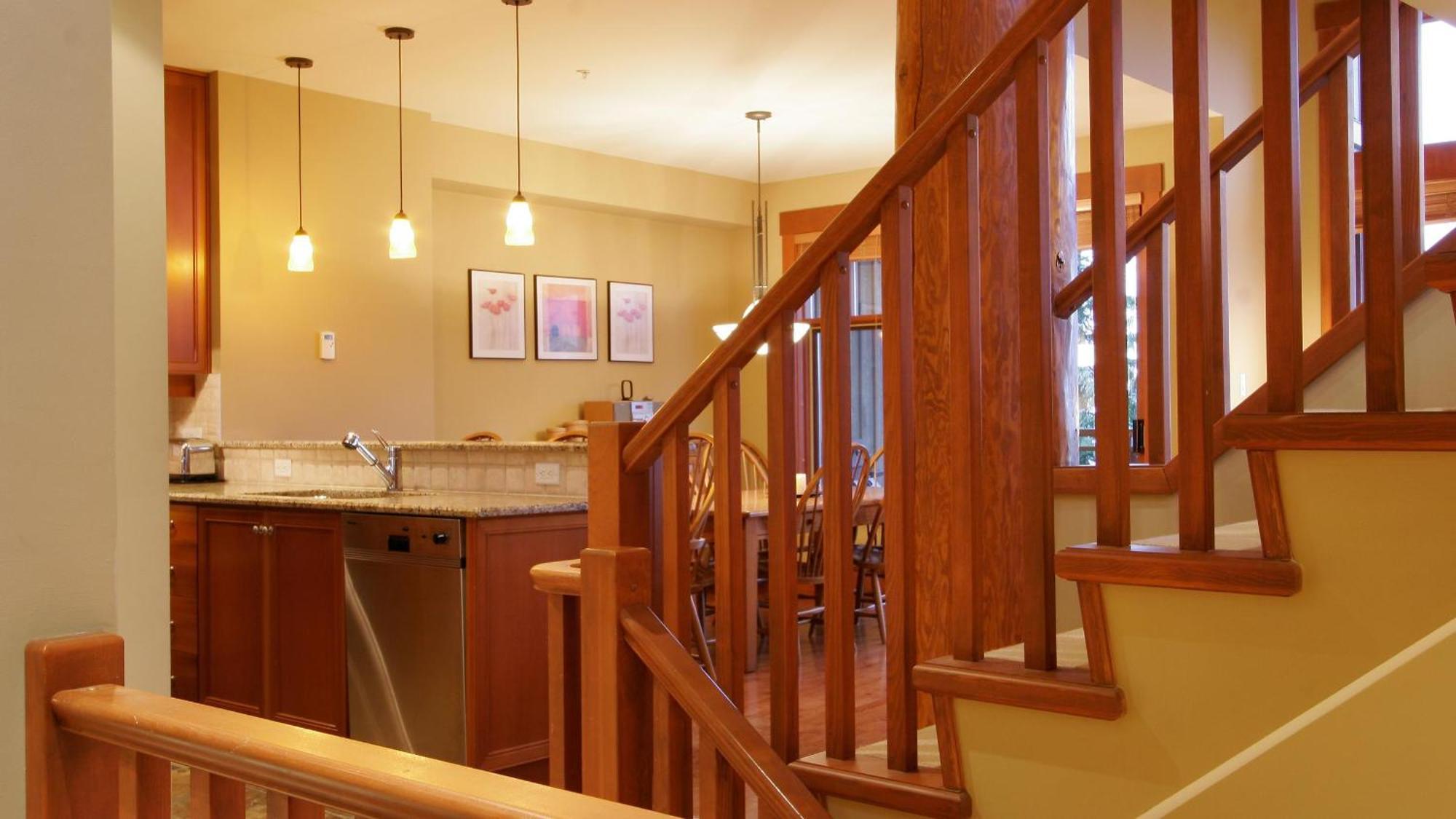 Taluswood The Heights 18 | Mountainside Townhome W/ Ski Access, Hot Tub, Tranquil Views Whistler Exteriér fotografie
